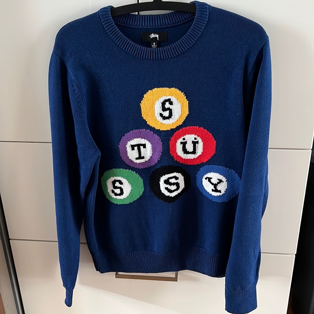 Stussy billiard sweater in Navy Small